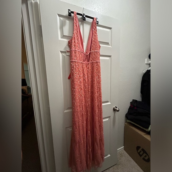 NWT Mac duggal dress size 12. Beautiful beading and coral color - Picture 6 of 11